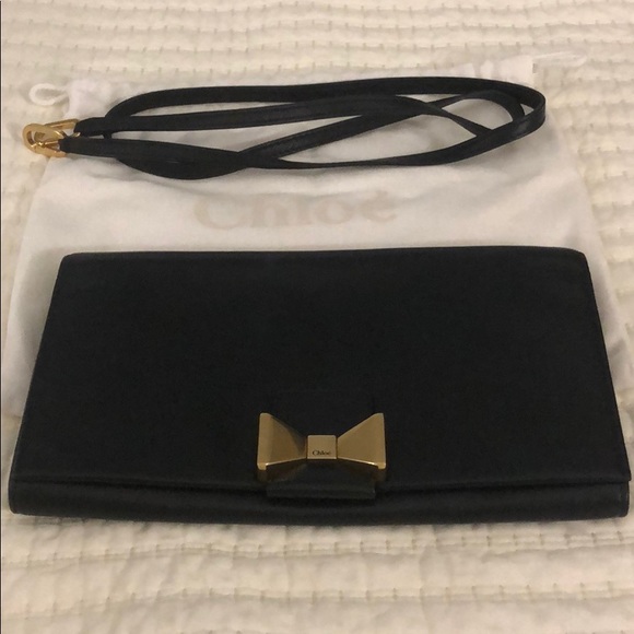 Vintage Chloe Black Crossbody Bag with Gold bow Accent 🎀 - Picture 2 of 8